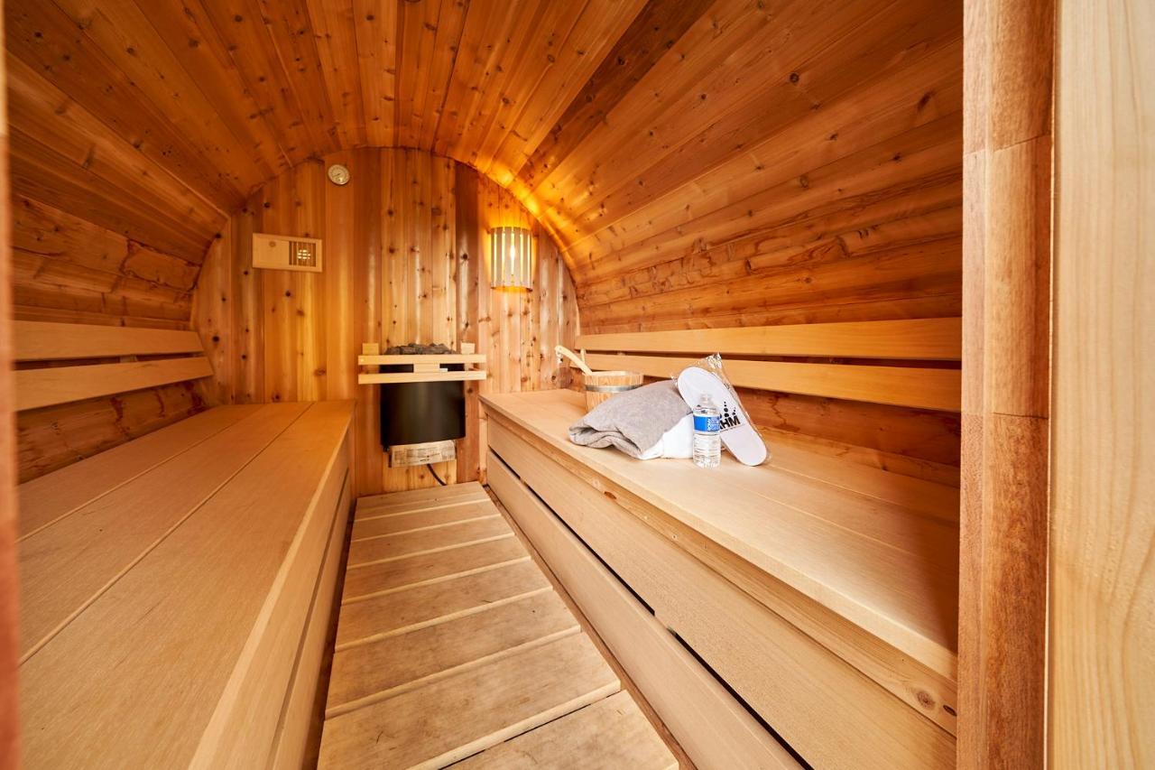 B B Huize Hooijer Bed & Breakfast Беекберген Екстериор снимка